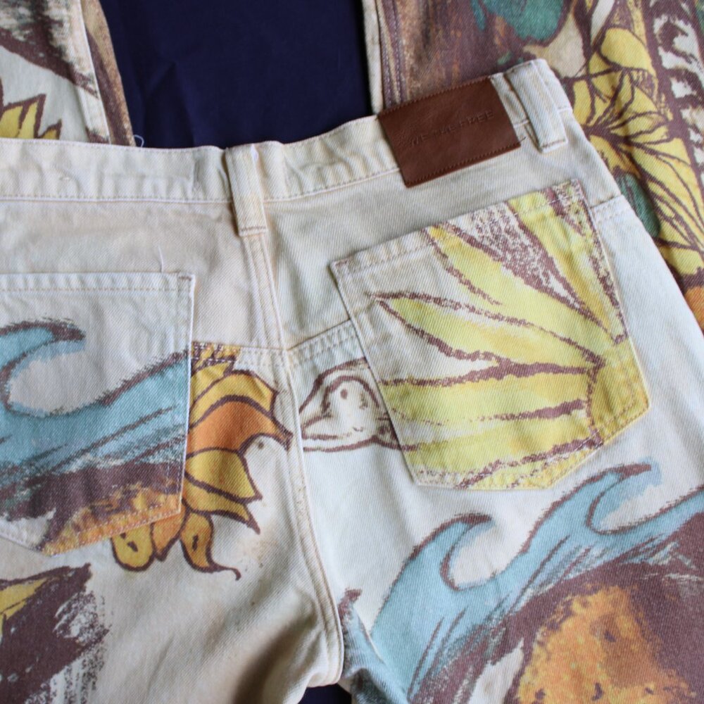 We The Free  tinsley beach scene printed denim jeans sunflowers wide leg barrel - Picture 13 of 14